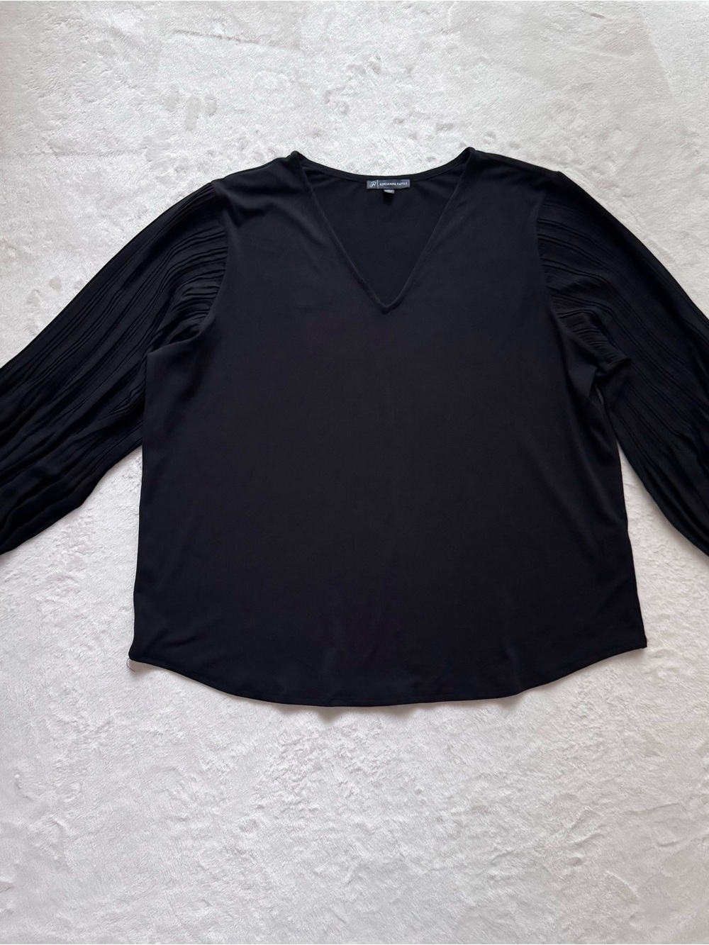 Adrianna Papell Black V-Neck Pleated Sleeve Blouse